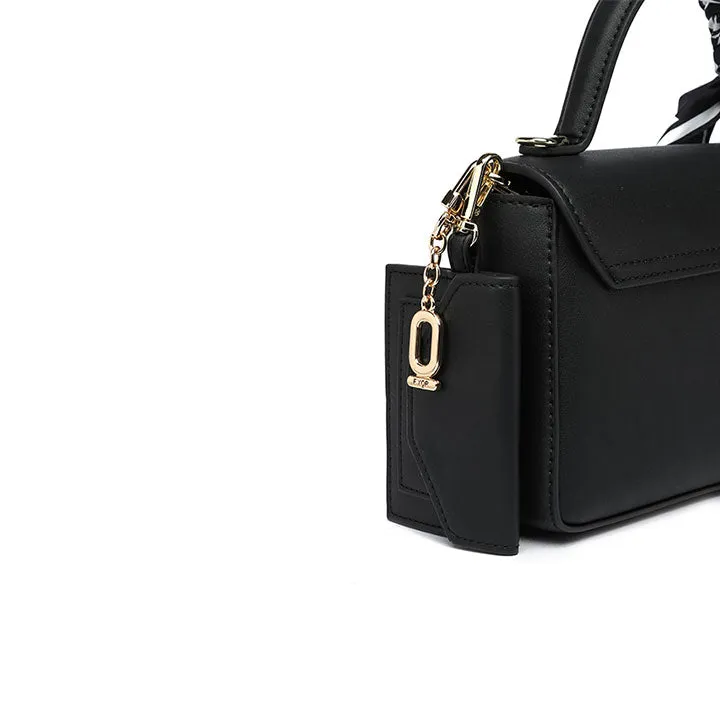 Classic versatile Handbag BD 100