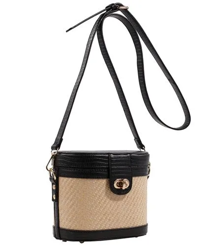 Jackie Chic Crossbody