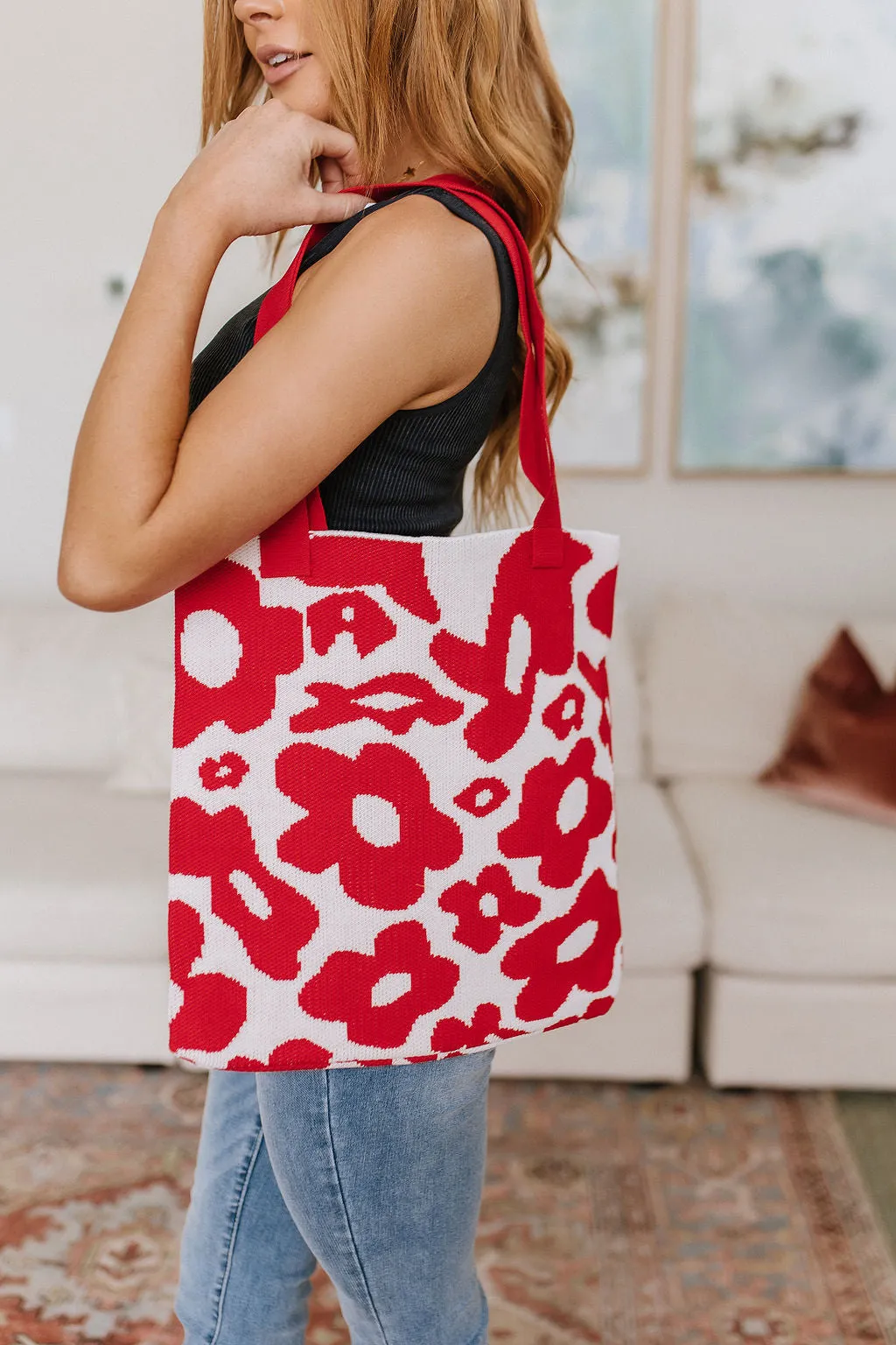 Lazy Daisy Knit Bag in Red