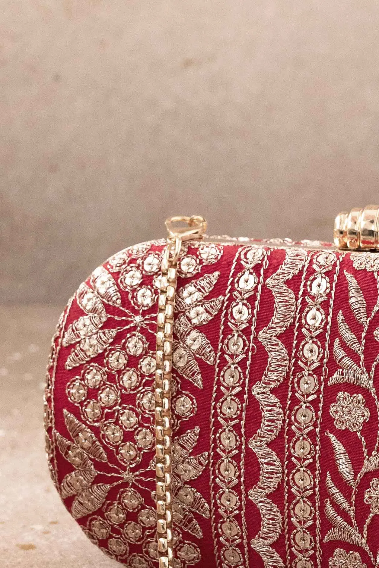 Mirai Embroidered Clutch - Red