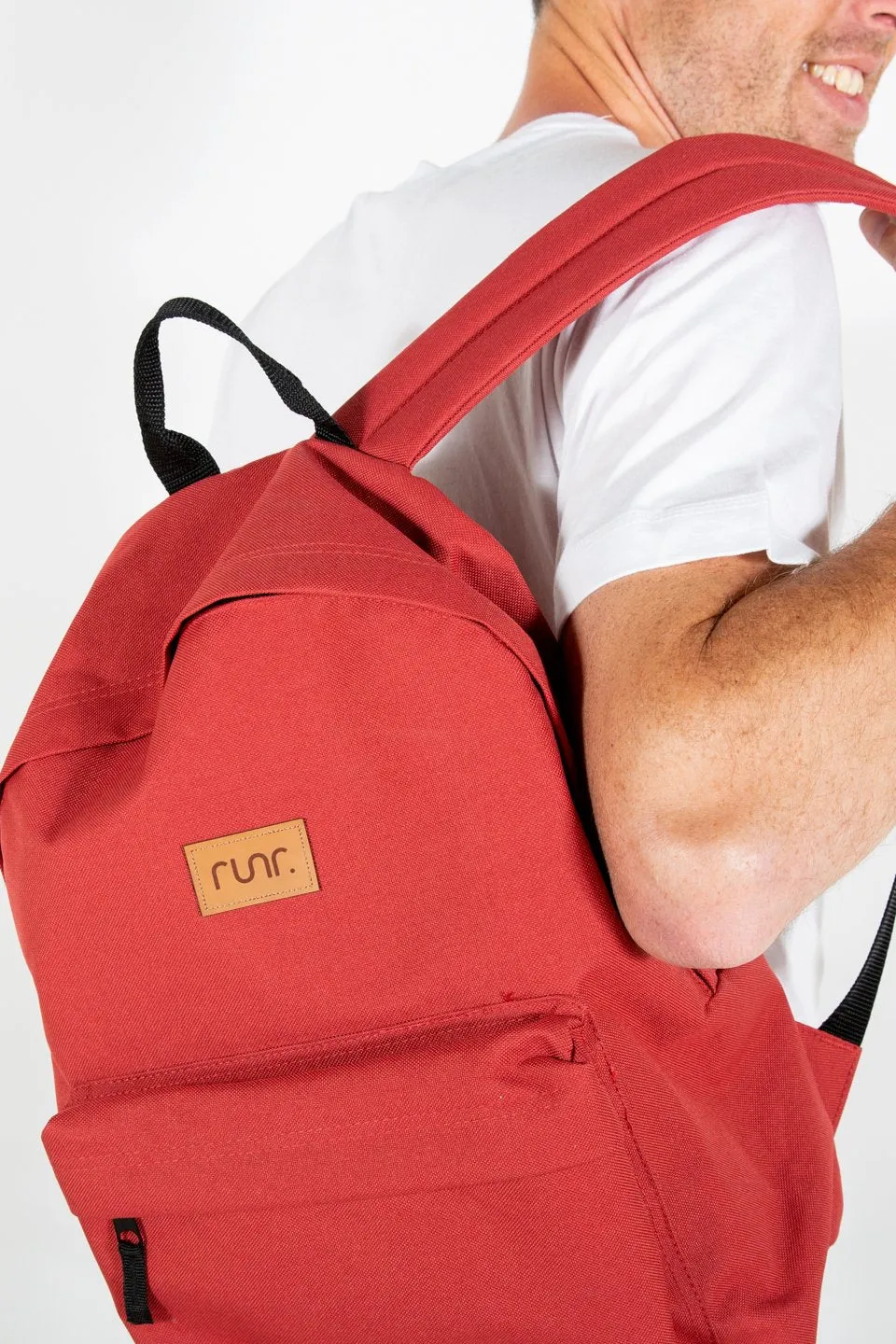 Runr Go Backpack - Red