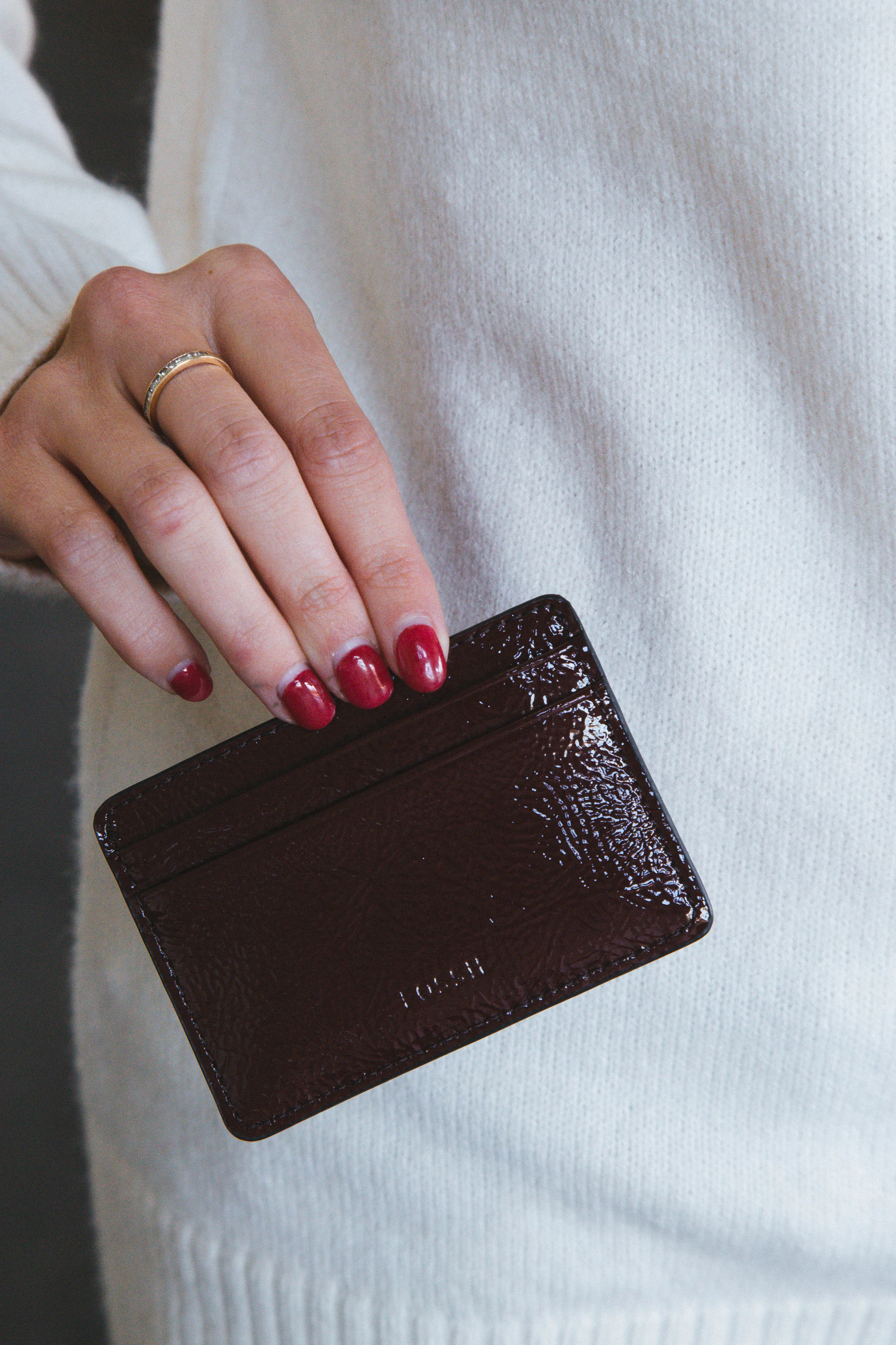 Steven Studded Card Case, Red Mahogany | FOSSIL