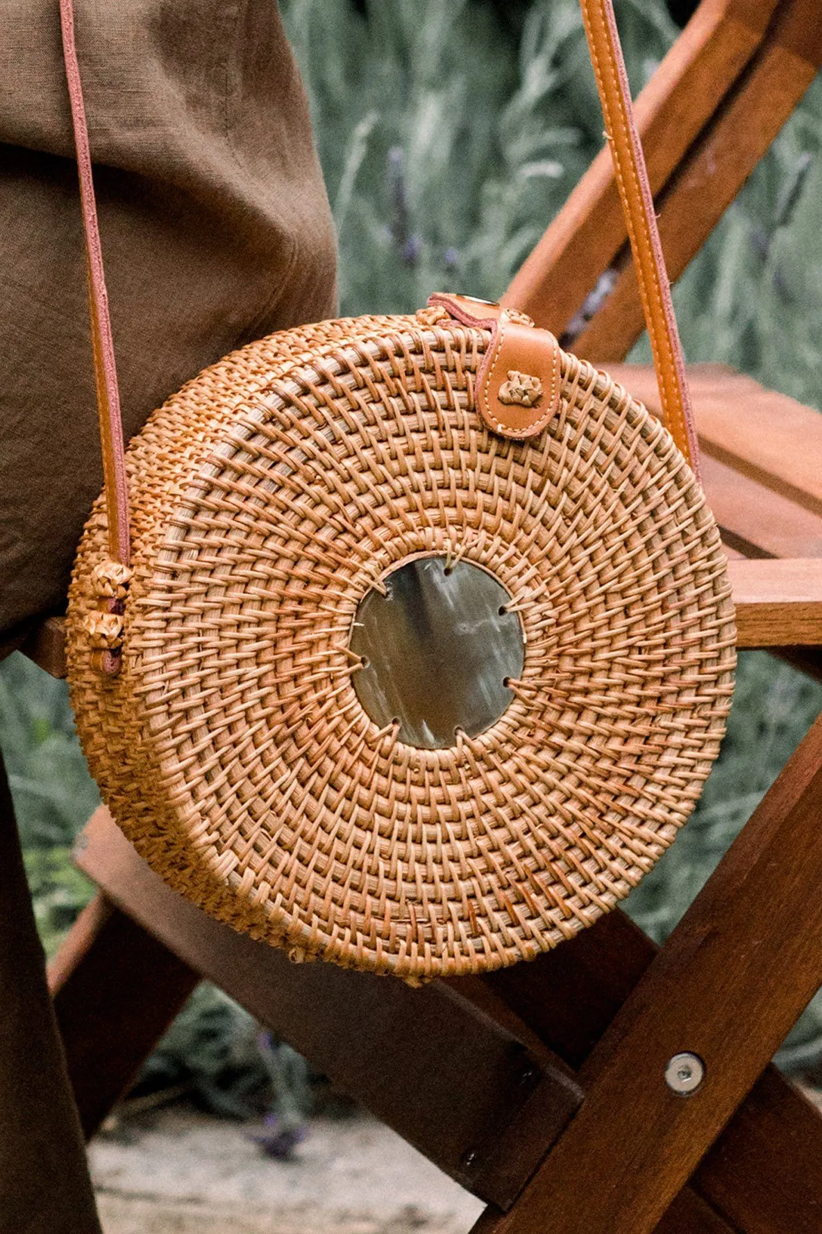 Tan Tien Buffalo Horn Centerpiece Circle Wicker Rattan Bag