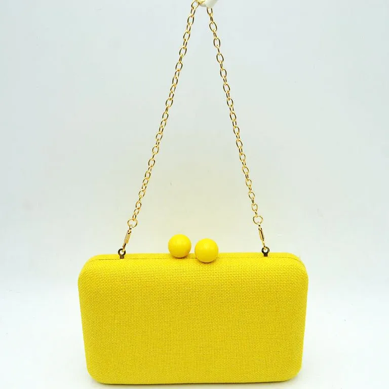 Woven straw clutch bag - yellow